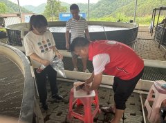 取样、封存、消息记实等环节做到一丝