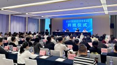 们环绕模仿案例深切研讨和实和